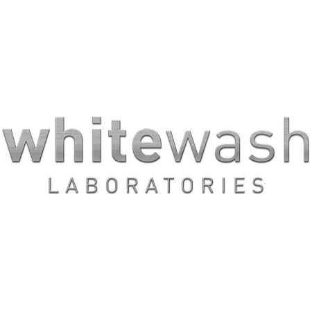 Balinantis dantų šepetėlis “Nano-Silver” (WhiteWash Laboratories, JAV)